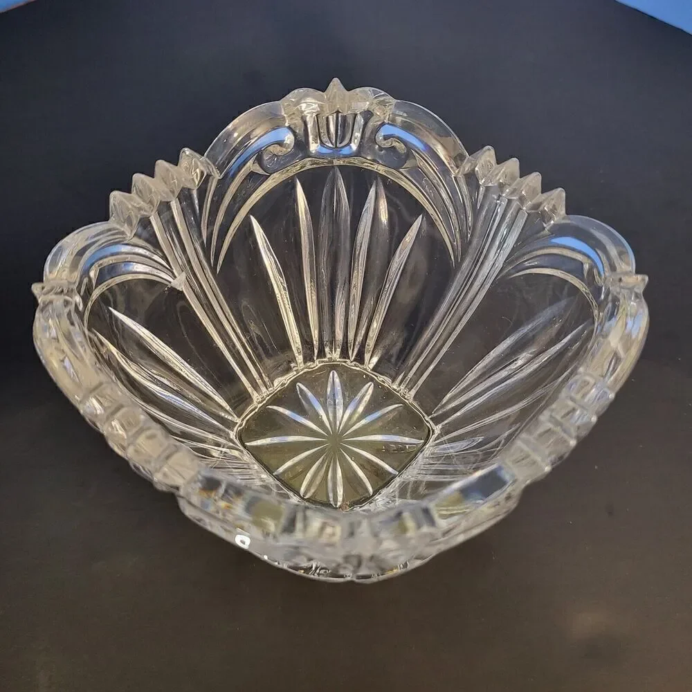 Vintage Oneida Augustina Pattern Bowl 24% Lead Crystal Germany Approx 4x4.75